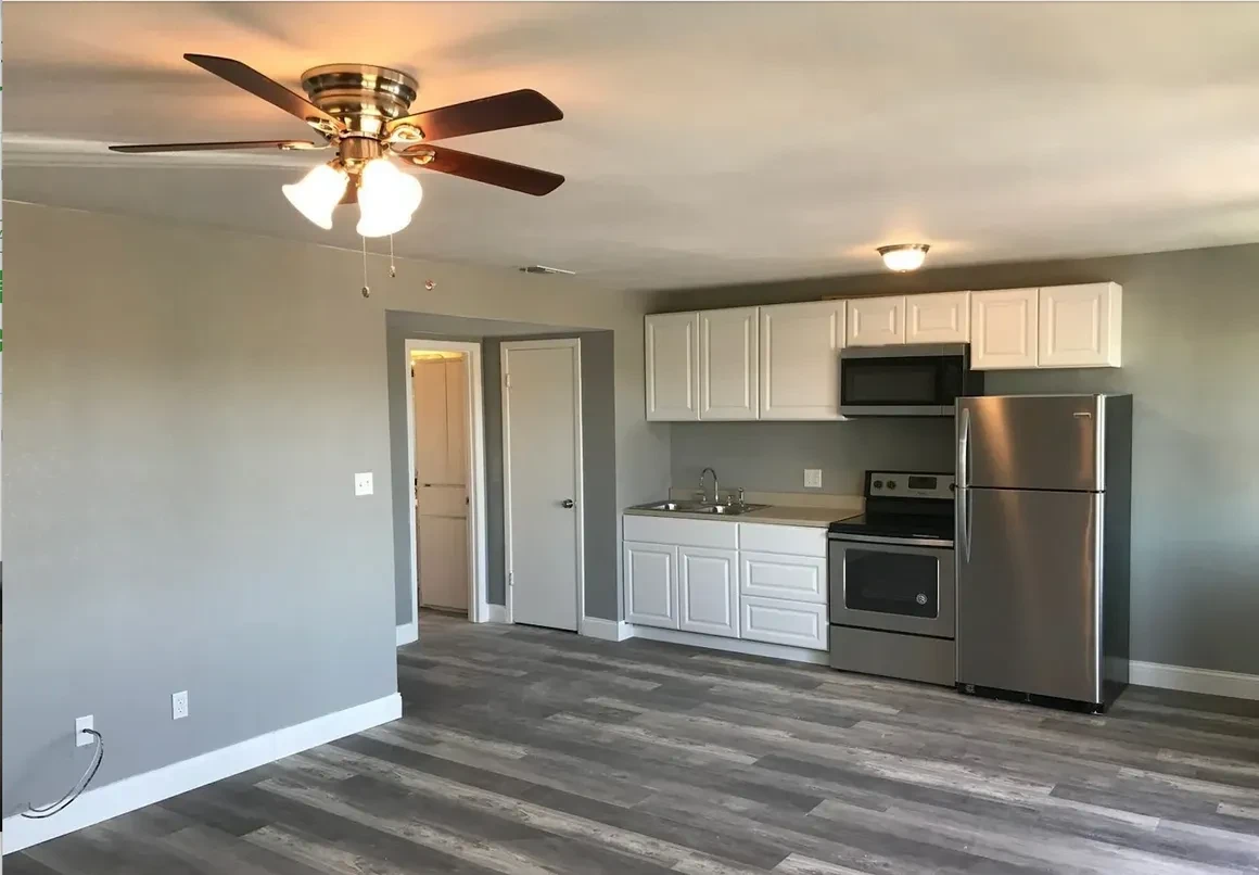 Tuscan Valley Apartments kitchen