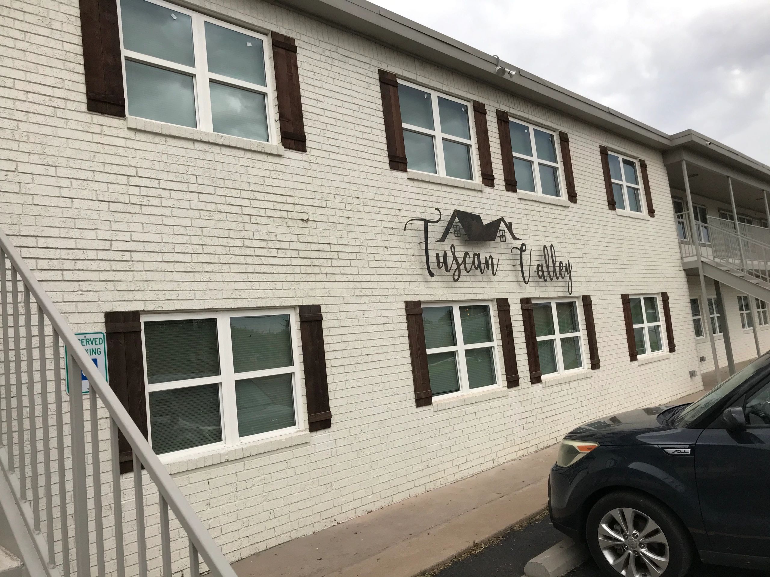 Tuscan Valley Apartments building exterior